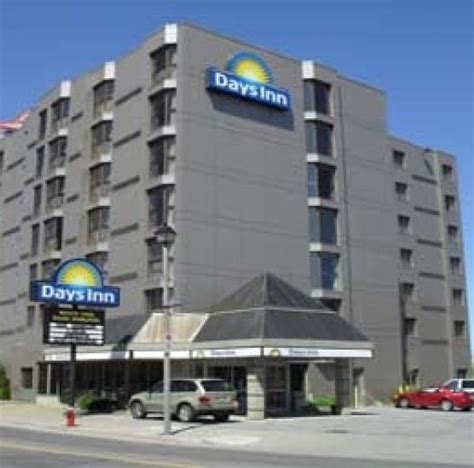 days inn near the falls.